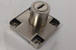CHAPA CERRADURA MUEBLE 19X22 MM